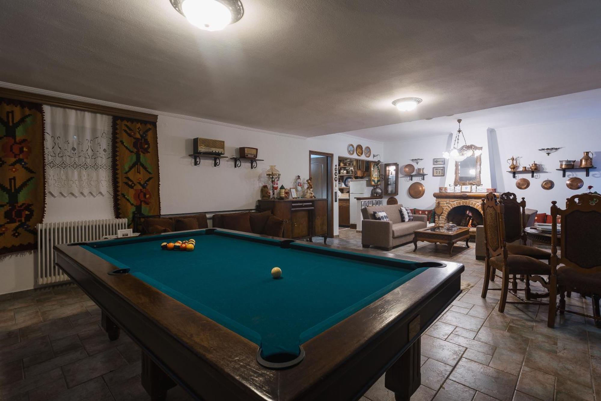 Billiard Home In Trikala Exterior photo